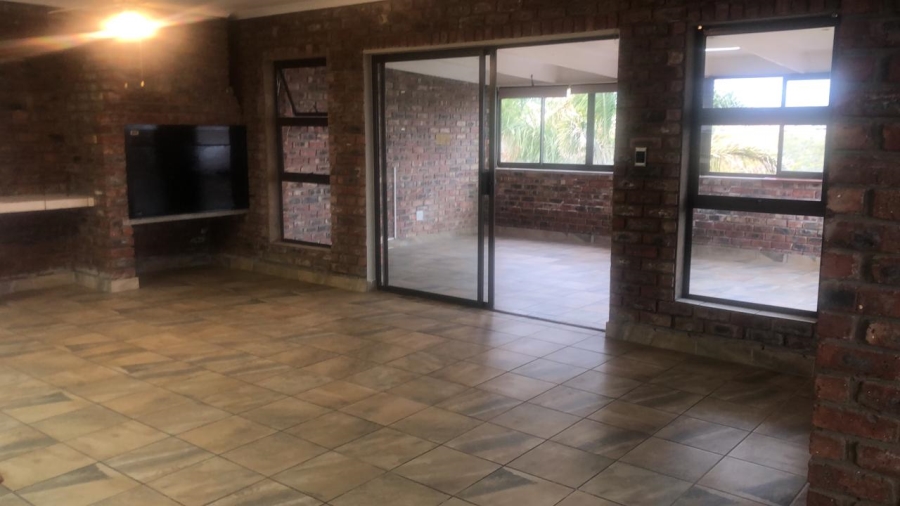 To Let 3 Bedroom Property for Rent in Dana Bay Western Cape